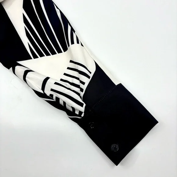 Two Piece Black And Cream Long Sleeve Pantsuit with Abstract Print - Picture 8 of 10